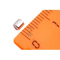 Неодимовый магнит прямоугольник 30х8х4 мм, N52 - Неодимовый магнит диск 2х2 мм, N35