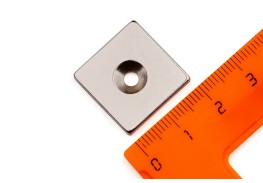 Просмотренные товары - Неодимовый магнит прямоугольник 20х20х3 мм с зенковкой 3.5/7.5 мм, N35